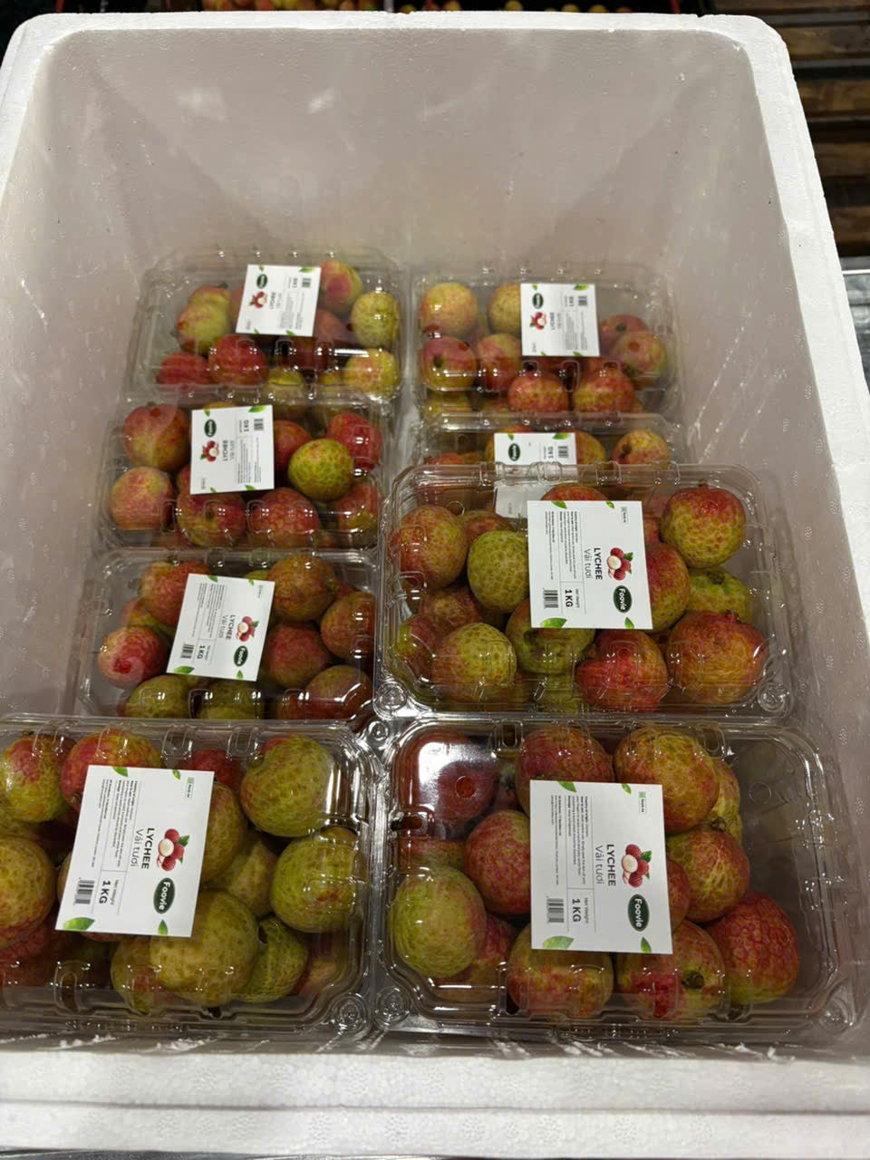 Fresh Vietnamese Lychee – 1kg Box